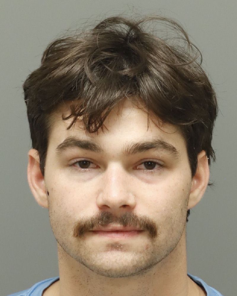 Tyler Gillette booking photo