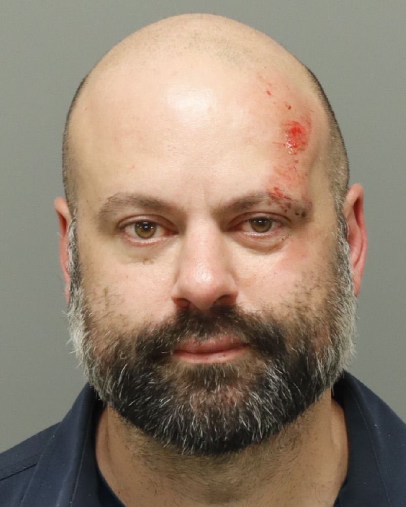 Booking photo of Jonathan Holcomb