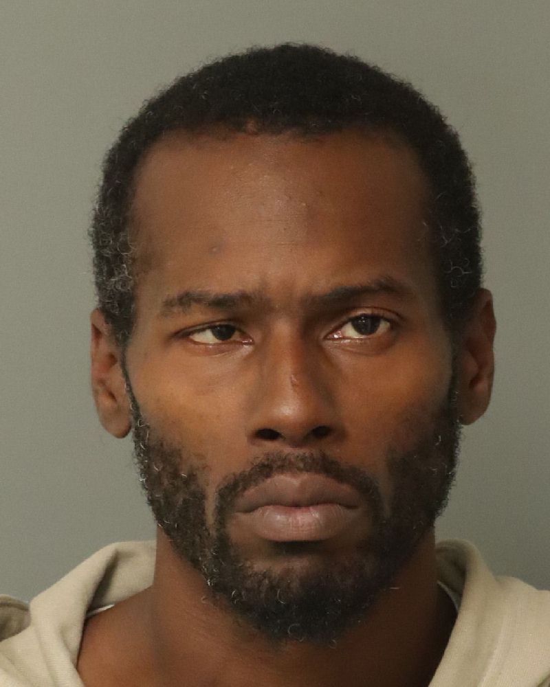 Booking photo of Eric Campbell
