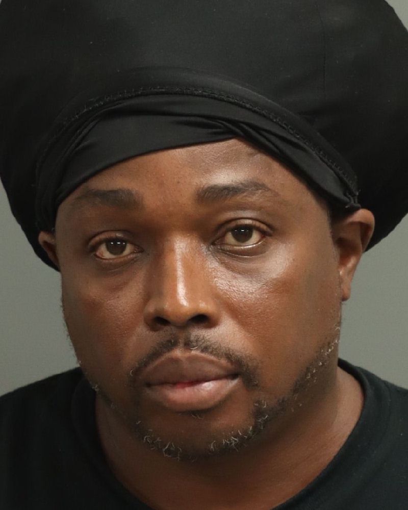 Booking photo of Reginald Barnes