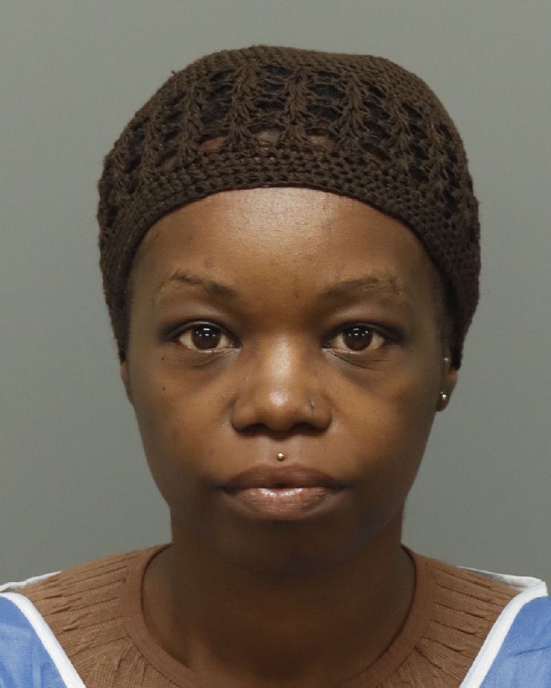 Booking photo of Qwanteshia Gibbs