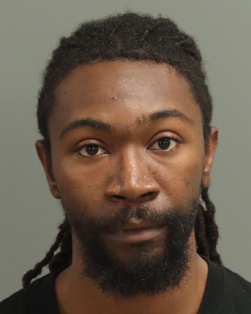 Booking photo of Darian Robinson