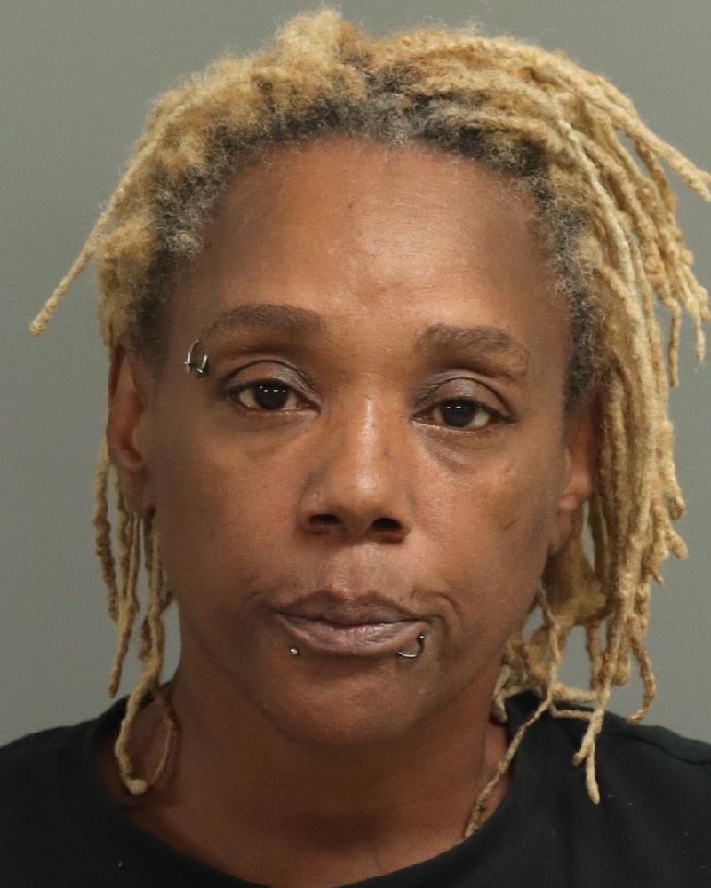 Latonya Mitchell booking photo