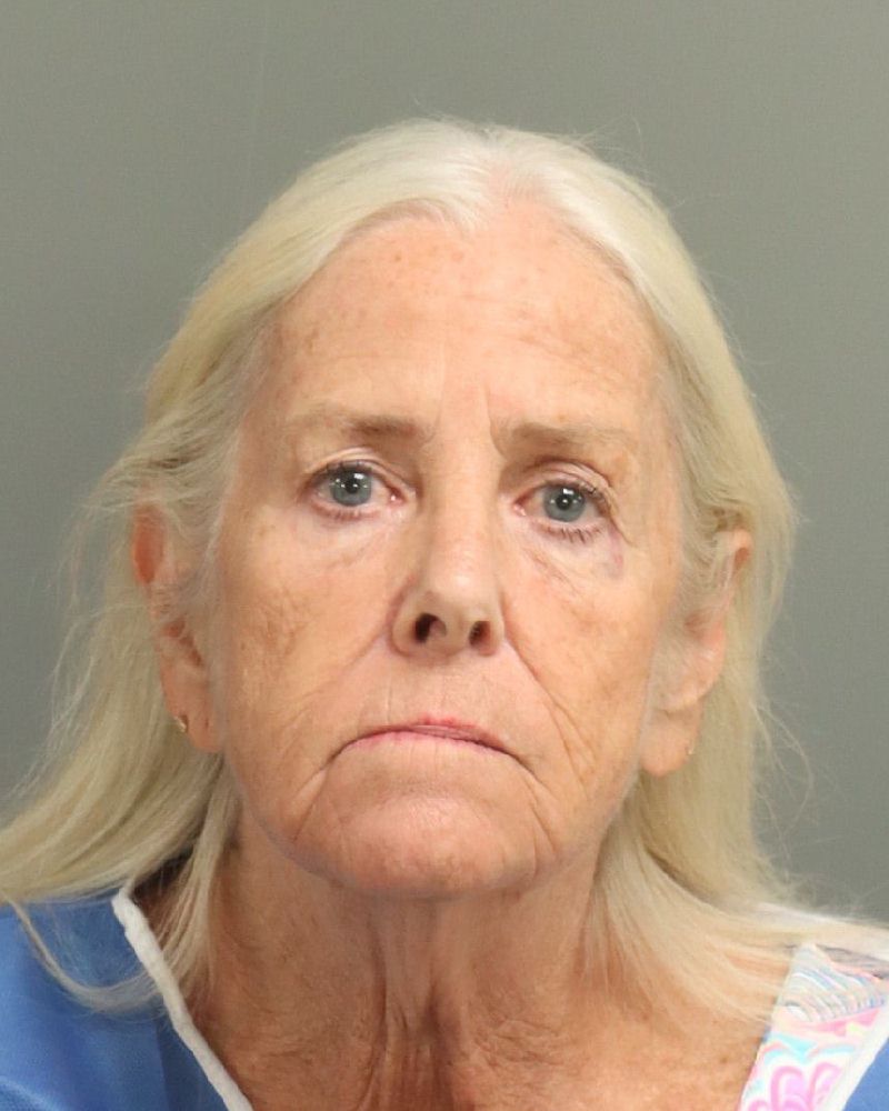 Booking photo of Susan Schoonderwoerd