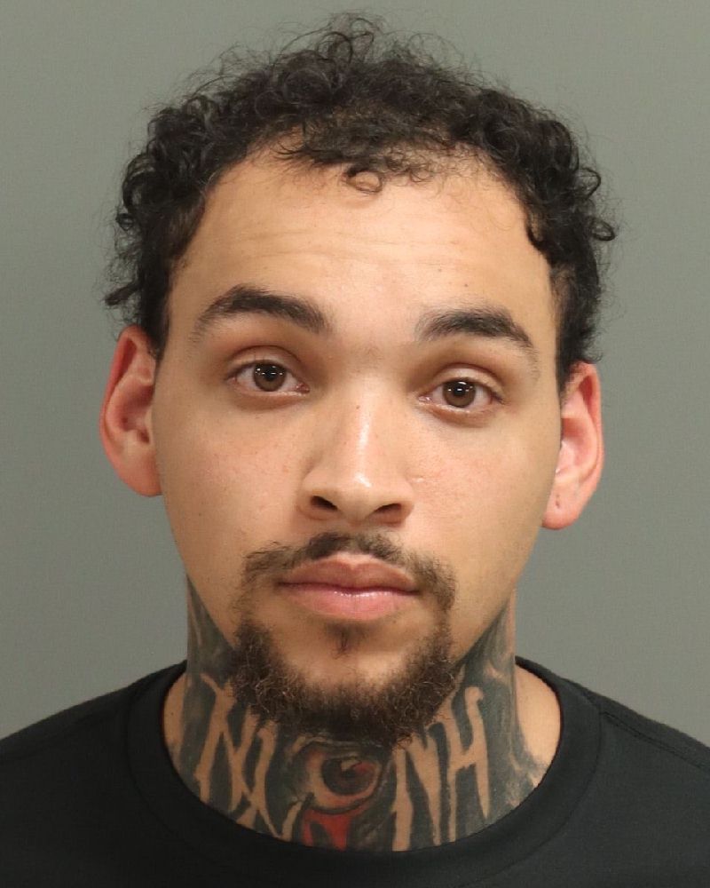 Booking photo of Azaveon Neal