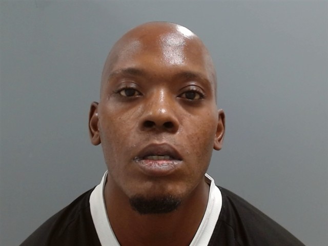 Booking photo of Oscar Lowe