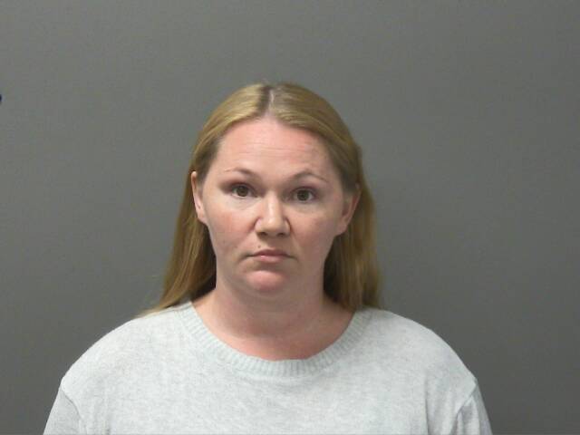 Booking photo of Mariah Katlynn Carlisle