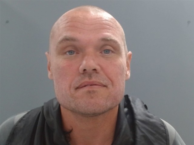 Booking photo of Daryl Ray