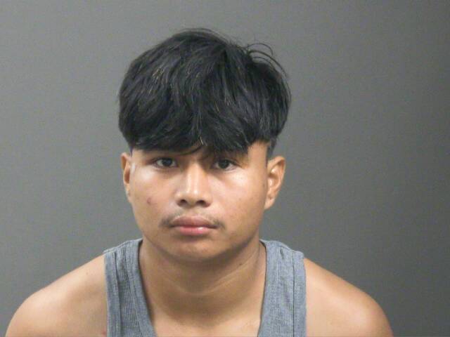 Booking photo of Luis Alonzo-hernandez
