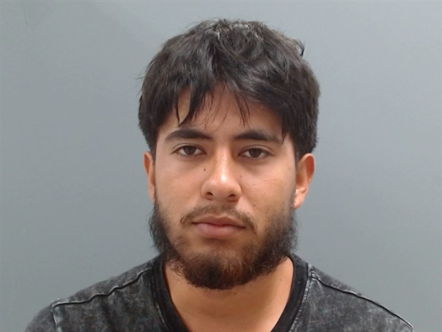 Booking photo of Leonel Donjuan-silva