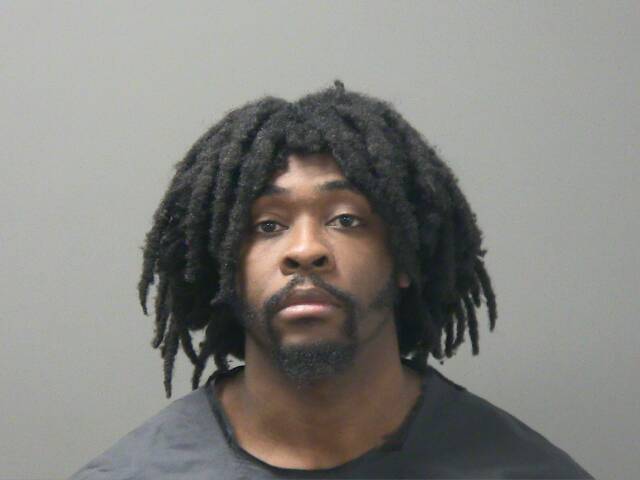 Travont Henry booking photo