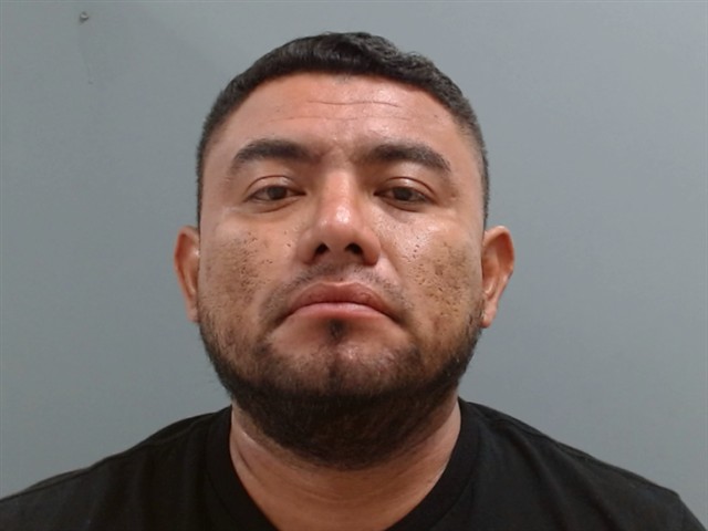 Booking photo of Carlos Hernandez-hernande