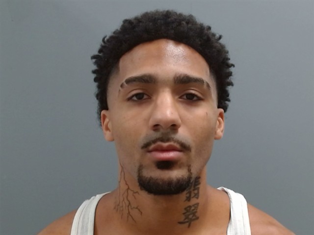 Booking photo of Samuel Minton