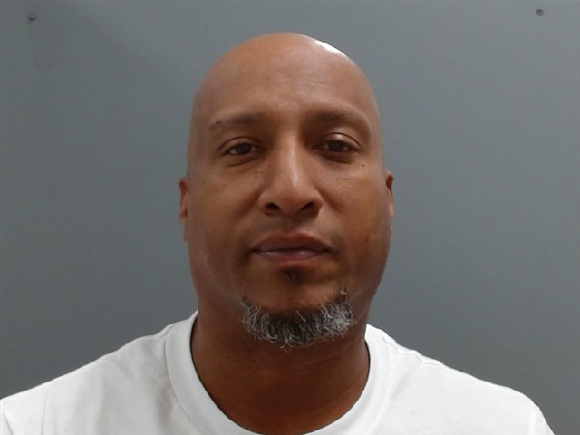 Booking photo of Kenneth Cravens
