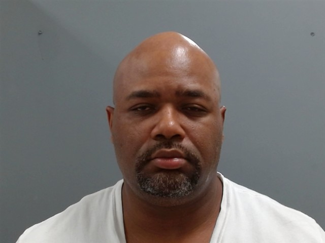 Booking photo of Joshua Pippins