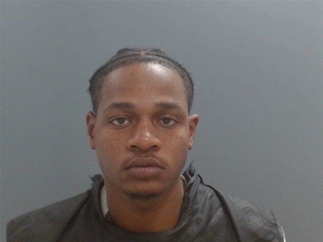 Booking photo of Demetris Davis