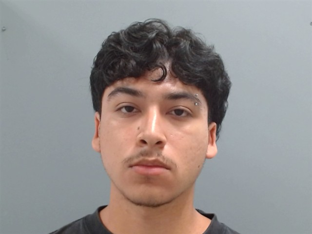 Booking photo of Yahir Silva
