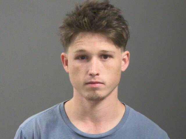 Booking photo of Wesley Warren