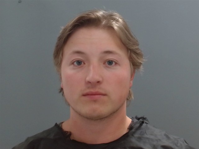 Booking photo of Maddux Yates