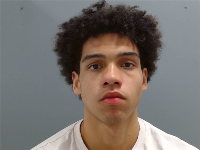 Booking photo of Isaiah Sealy