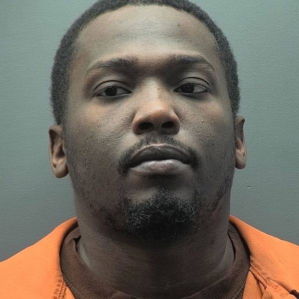 Booking photo of Vanshawn Cotton