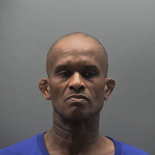 Booking photo of Levert Veal