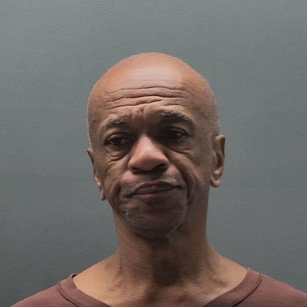 Booking photo of Jeffrey Wright