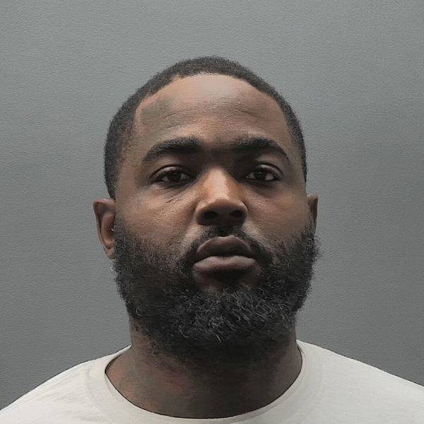 Booking photo of Antonio Whitworth
