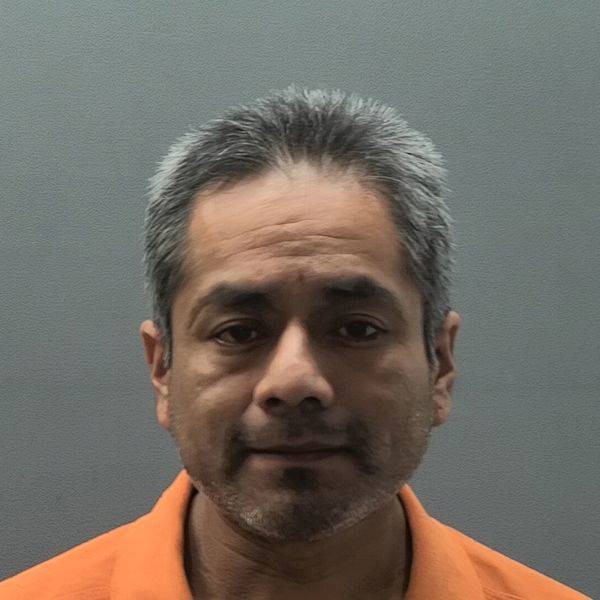 Booking photo of Elso Larenzano