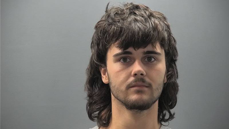 Booking photo of Elijah Smith
