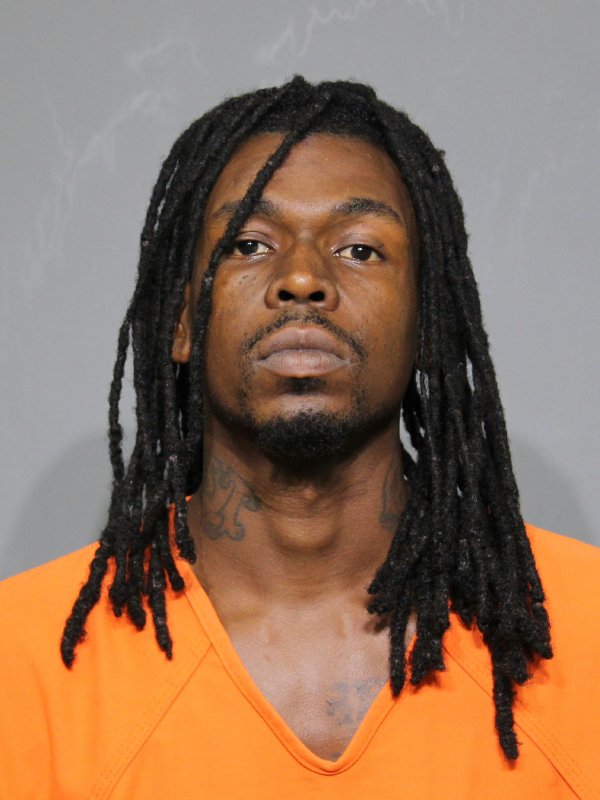Booking photo of Shaquille Kiwane Reese