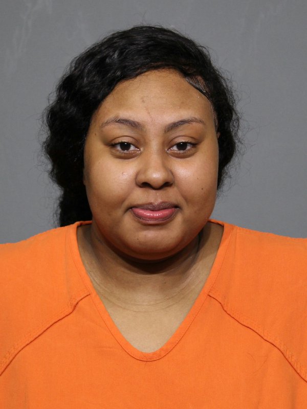 Booking photo of Karisma Zynai Thompson