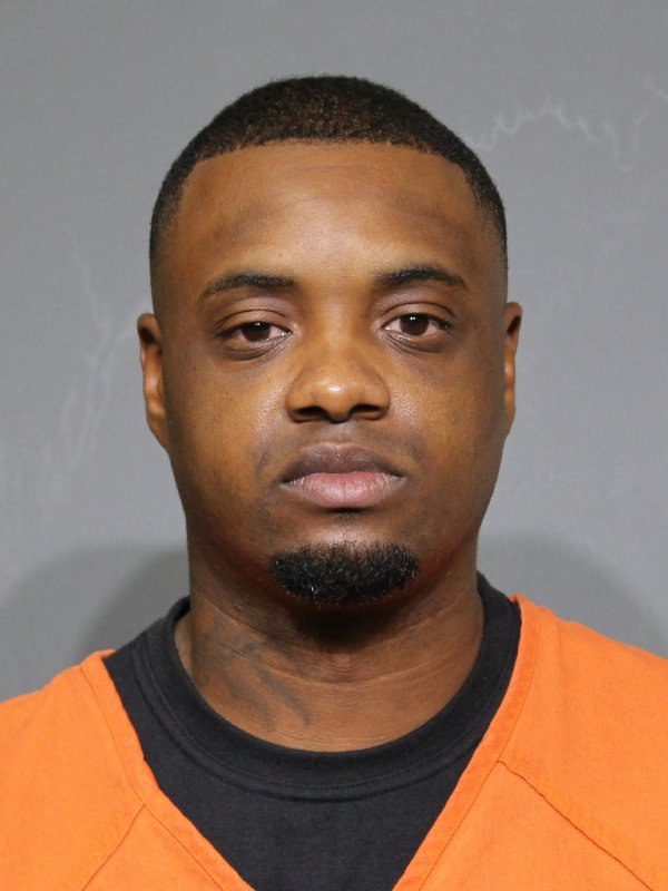 Booking photo of Cadarius Rashee Neal