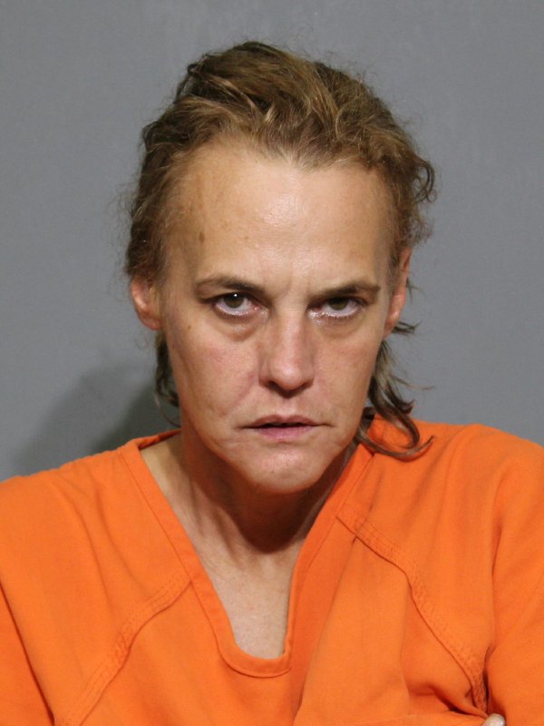 Booking photo of Kelly Nicole Walden