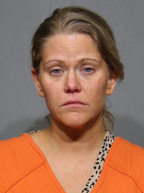 Booking photo of Jillian Nicole Harrell