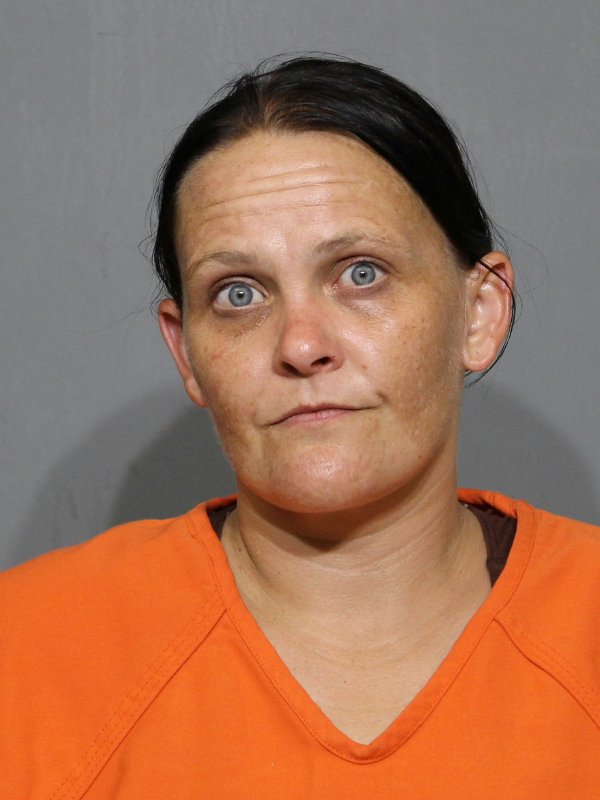 Booking photo of Jessica Marie Canupp