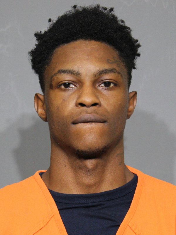 Booking photo of Mi'kel Jiquarious Holmes