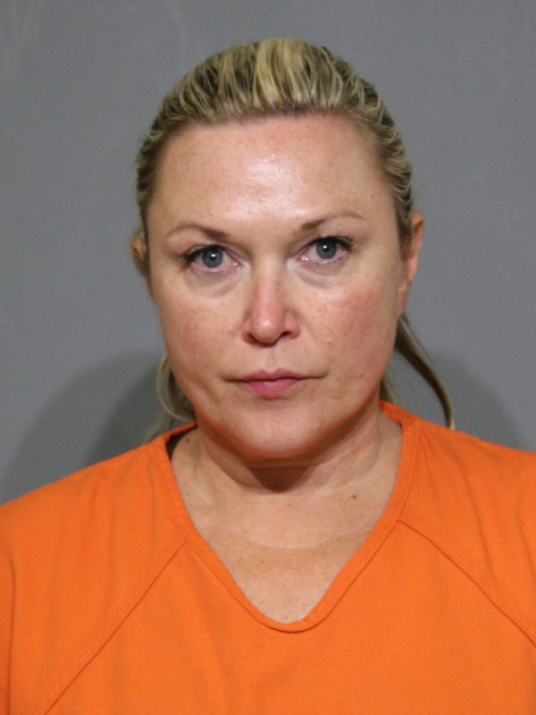 Booking photo of Jennifer Dawn Cooper