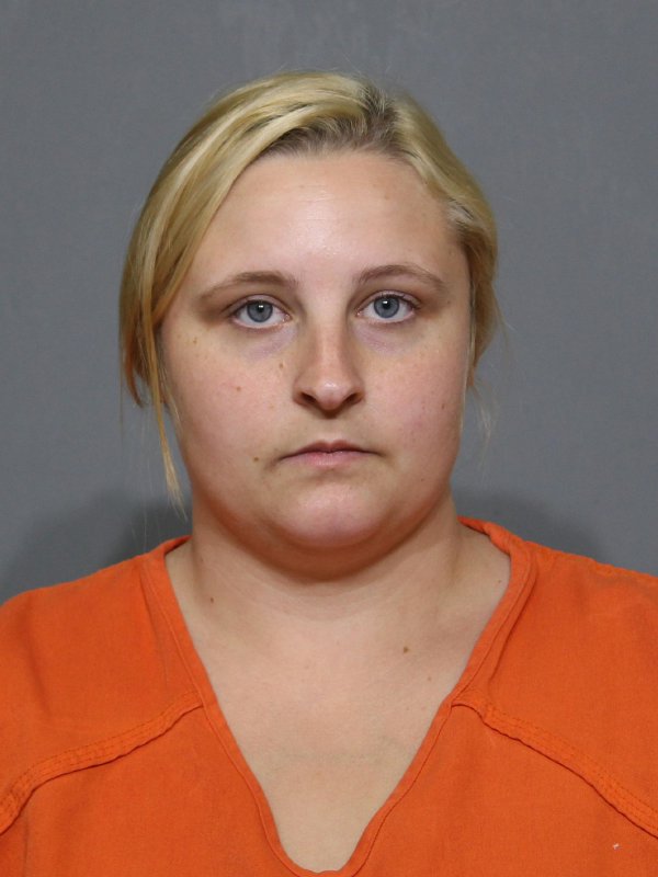 Booking photo of Samantha Michelle Brakefield
