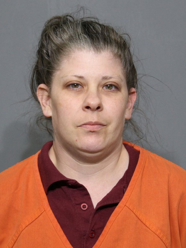 Booking photo of Tashia Nicole Brunelle