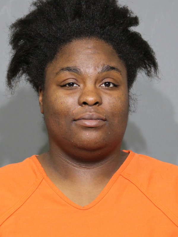 Booking photo of Kadaijah Bresha Thomas