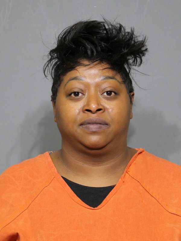 Booking photo of Shakima Darlene Thomas